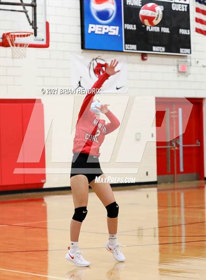 Thumbnail 1 in Maiden @ Newton-Conover photogallery.
