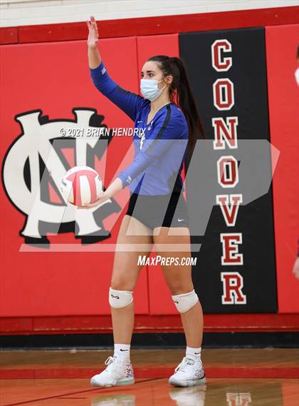 Thumbnail 3 in Maiden @ Newton-Conover photogallery.