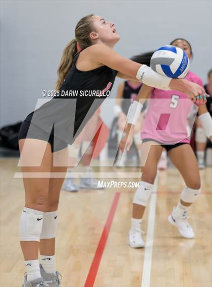 Thumbnail 2 in JSerra Catholic vs Jesuit (Nike Tournament of Champions – Southwest) photogallery.