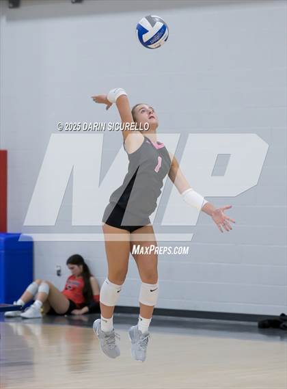 Thumbnail 1 in JSerra Catholic vs Jesuit (Nike Tournament of Champions – Southwest) photogallery.