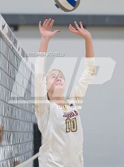 Thumbnail 3 in JSerra Catholic vs Jesuit (Nike Tournament of Champions – Southwest) photogallery.