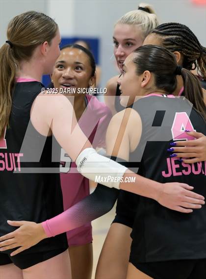 Thumbnail 2 in JSerra Catholic vs Jesuit (Nike Tournament of Champions – Southwest) photogallery.