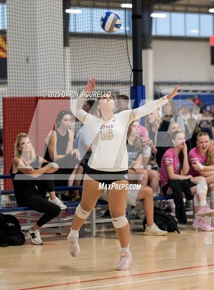 Thumbnail 3 in JSerra Catholic vs Jesuit (Nike Tournament of Champions – Southwest) photogallery.
