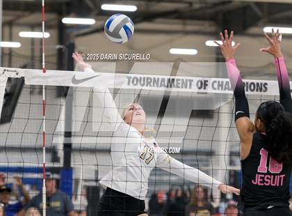 Thumbnail 3 in JSerra Catholic vs Jesuit (Nike Tournament of Champions – Southwest) photogallery.
