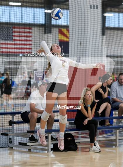 Thumbnail 3 in JSerra Catholic vs Jesuit (Nike Tournament of Champions – Southwest) photogallery.