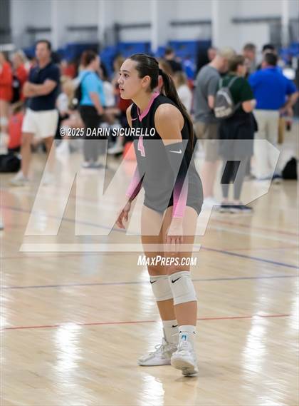 Thumbnail 2 in JSerra Catholic vs Jesuit (Nike Tournament of Champions – Southwest) photogallery.