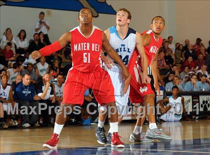 Thumbnail 1 in Mater Dei vs. Foothill (MaxPreps Holiday Classic) photogallery.