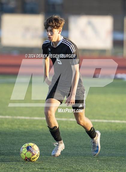 Thumbnail 1 in KIPP Denver Collegiate vs Peak to Peak (CHSAA 3A Quarterfinal) photogallery.