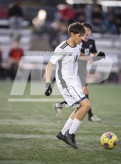 Thumbnail 3 in KIPP Denver Collegiate vs Peak to Peak (CHSAA 3A Quarterfinal) photogallery.