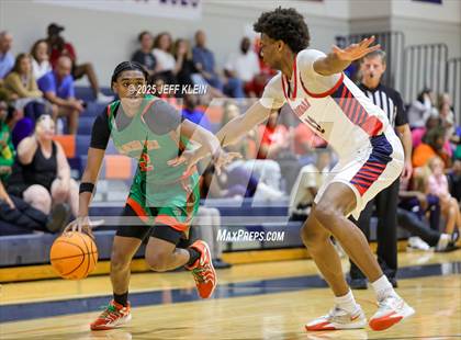 Thumbnail 2 in Blanche Ely vs Fairfax Christian (Holiday Classic of the Palm Beaches) photogallery.