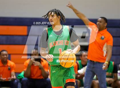 Thumbnail 3 in Blanche Ely vs Fairfax Christian (Holiday Classic of the Palm Beaches) photogallery.