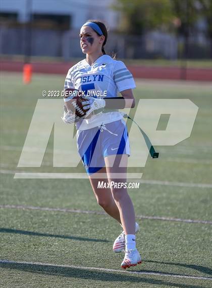 Thumbnail 2 in Roslyn @ Bellmore-Merrick photogallery.