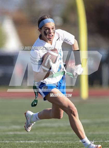 Thumbnail 3 in Roslyn @ Bellmore-Merrick photogallery.