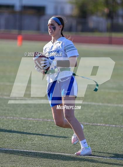 Thumbnail 3 in Roslyn @ Bellmore-Merrick photogallery.