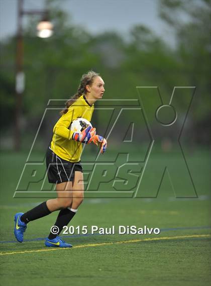 Thumbnail 2 in Fairview vs. Mountain Vista (CHSAA 5A Round 2) photogallery.