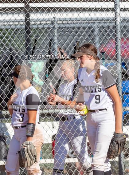 Thumbnail 2 in Hastings vs. Lincoln Northeast photogallery.