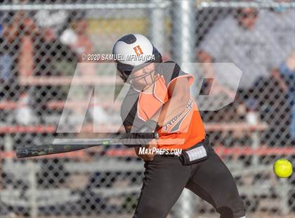 Thumbnail 3 in Hastings vs. Lincoln Northeast photogallery.