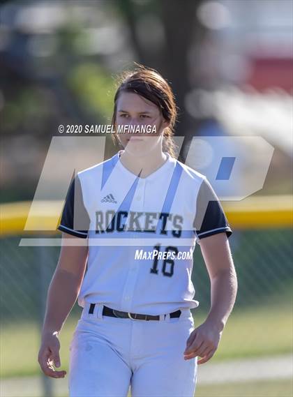 Thumbnail 1 in Hastings vs. Lincoln Northeast photogallery.