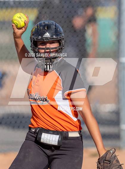 Thumbnail 2 in Hastings vs. Lincoln Northeast photogallery.