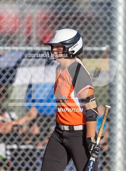 Thumbnail 1 in Hastings vs. Lincoln Northeast photogallery.