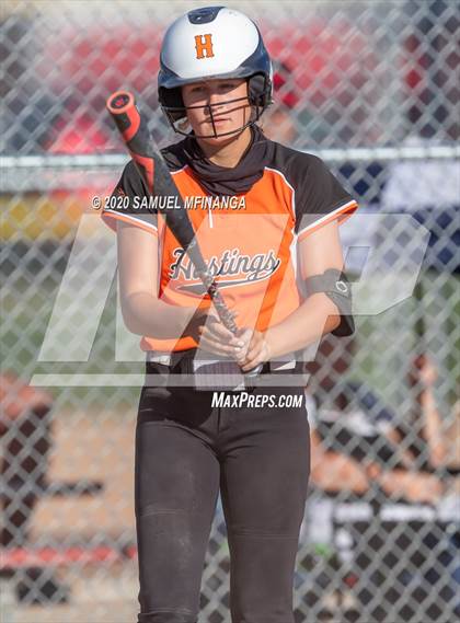 Thumbnail 2 in Hastings vs. Lincoln Northeast photogallery.