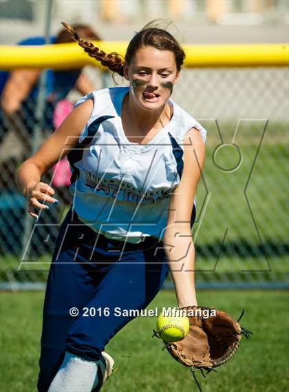 Thumbnail 1 in Gross Catholic vs. North Star photogallery.
