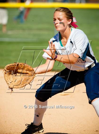 Thumbnail 1 in Gross Catholic vs. North Star photogallery.