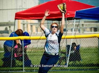 Thumbnail 1 in Gross Catholic vs. North Star photogallery.