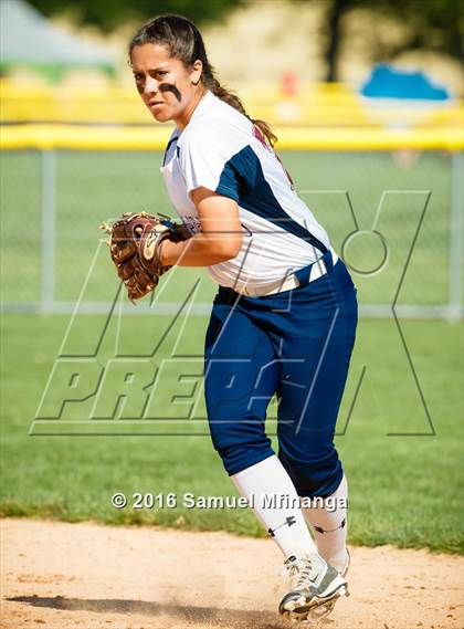 Thumbnail 1 in Gross Catholic vs. North Star photogallery.