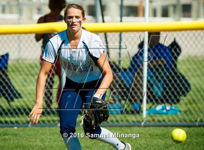Thumbnail 1 in Gross Catholic vs. North Star photogallery.