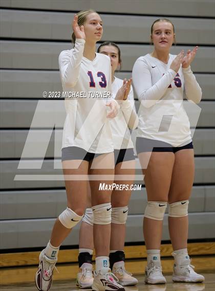 Thumbnail 1 in Pocatello vs Skyline (IHSAA 4A First Round) photogallery.