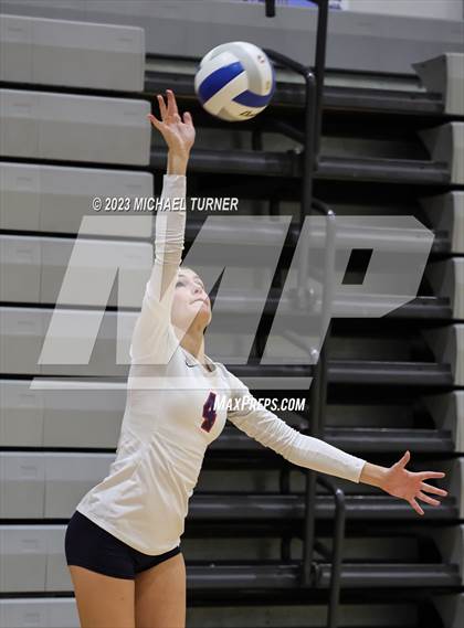 Thumbnail 3 in Pocatello vs Skyline (IHSAA 4A First Round) photogallery.