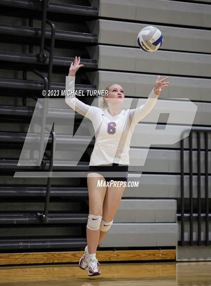 Thumbnail 2 in Pocatello vs Skyline (IHSAA 4A First Round) photogallery.