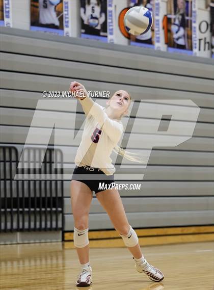 Thumbnail 3 in Pocatello vs Skyline (IHSAA 4A First Round) photogallery.