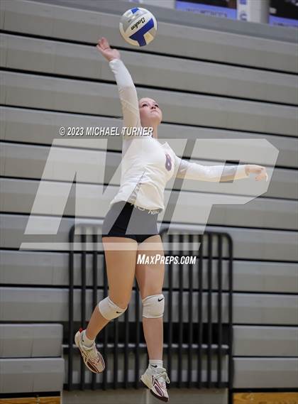 Thumbnail 3 in Pocatello vs Skyline (IHSAA 4A First Round) photogallery.