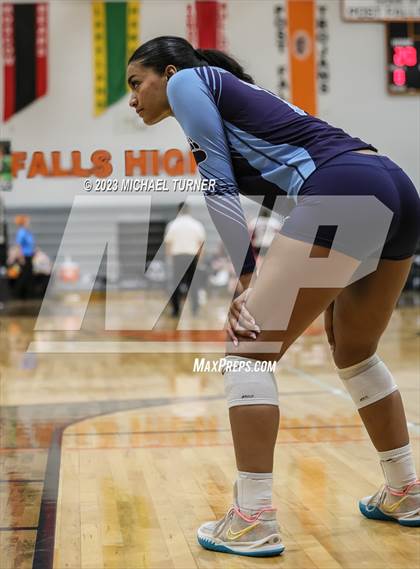 Thumbnail 3 in Pocatello vs Skyline (IHSAA 4A First Round) photogallery.