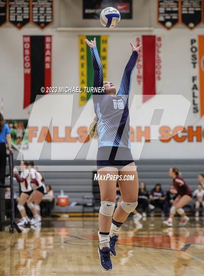 Thumbnail 3 in Pocatello vs Skyline (IHSAA 4A First Round) photogallery.