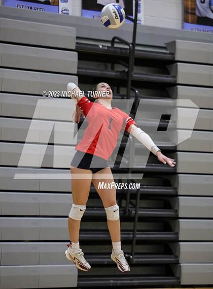 Thumbnail 2 in Pocatello vs Skyline (IHSAA 4A First Round) photogallery.