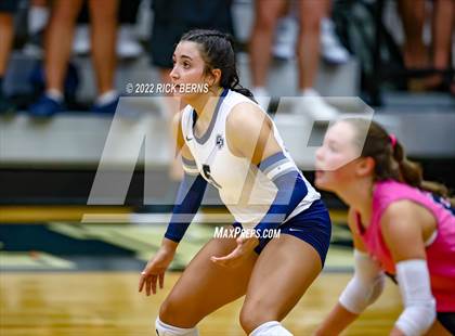 Thumbnail 1 in Grand Oaks vs College Park photogallery.