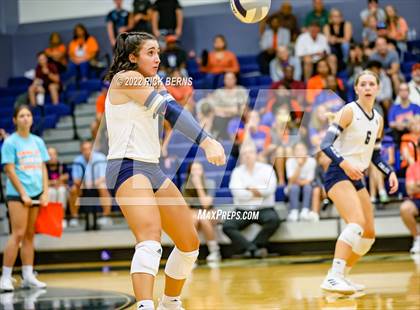 Thumbnail 2 in Grand Oaks vs College Park photogallery.