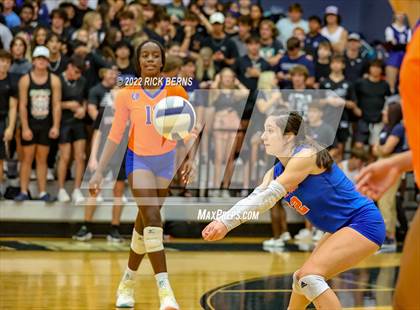 Thumbnail 1 in Grand Oaks vs College Park photogallery.