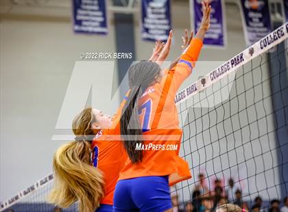 Thumbnail 1 in Grand Oaks vs College Park photogallery.