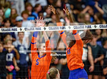 Thumbnail 1 in Grand Oaks vs College Park photogallery.