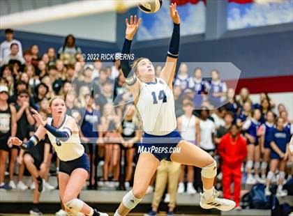 Thumbnail 2 in Grand Oaks vs College Park photogallery.