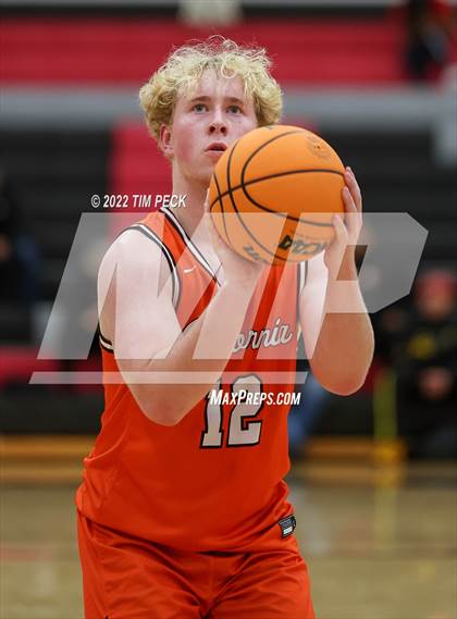 Thumbnail 2 in California vs. Los Alamitos photogallery.