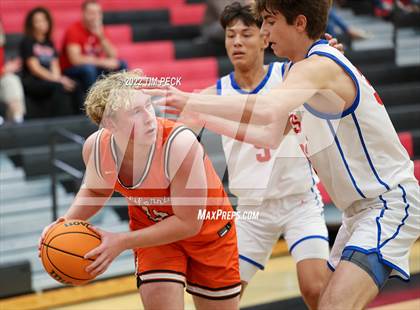 Thumbnail 1 in California vs. Los Alamitos photogallery.