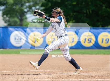 Thumbnail 2 in St. Anthony's vs. St. Joseph-by-the-Sea (NYS CHSAA AA Final) photogallery.