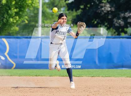 Thumbnail 3 in St. Anthony's vs. St. Joseph-by-the-Sea (NYS CHSAA AA Final) photogallery.