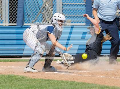 Thumbnail 3 in St. Anthony's vs. St. Joseph-by-the-Sea (NYS CHSAA AA Final) photogallery.