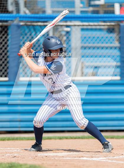 Thumbnail 2 in St. Anthony's vs. St. Joseph-by-the-Sea (NYS CHSAA AA Final) photogallery.